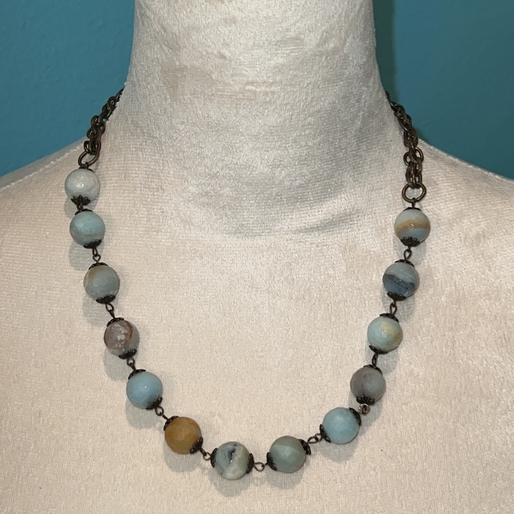 Women’s Beaded Necklace and Earring Set